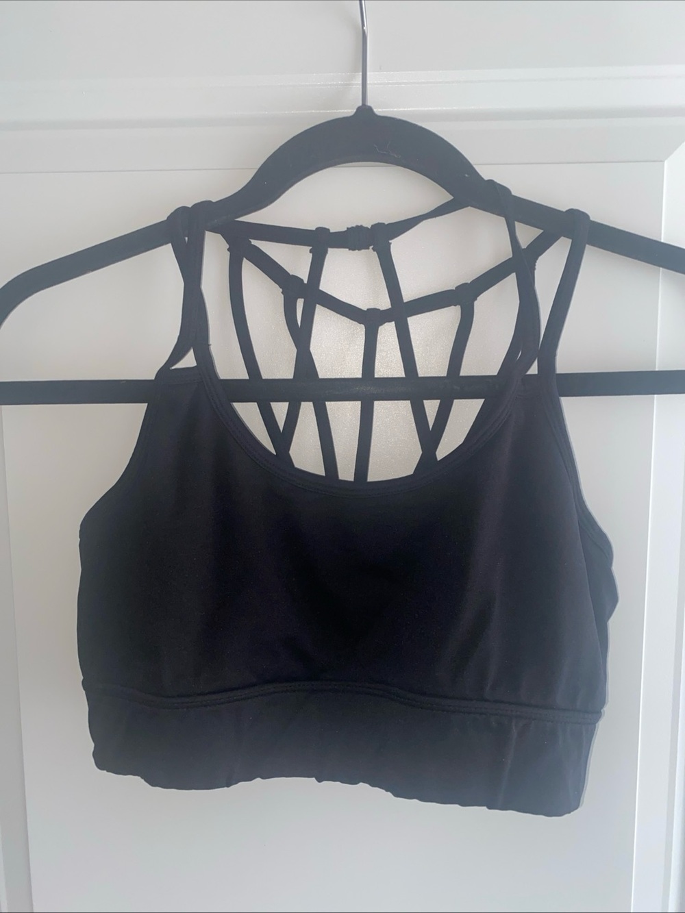 Fabletics Sports Athletic Bra Women’s Small Black‎